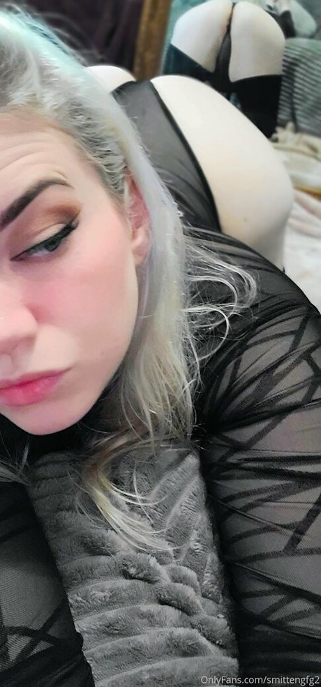 ぽっちゃり痴女OnlyFans アダルト 写真