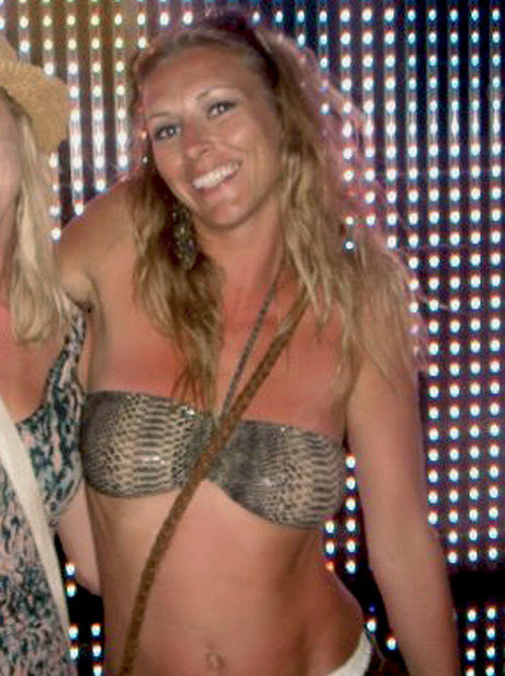 Anya Holberton セックス女優 写真