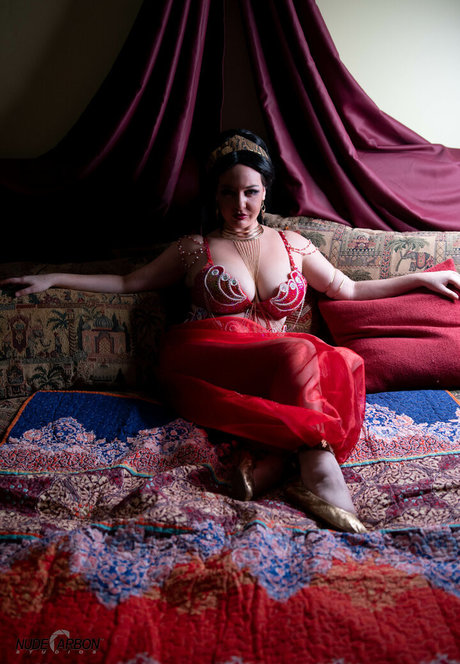 アナルパウグオンリーファンズ アートヌード 写真