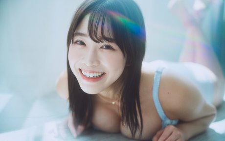 Nano Manamo ポルノスター トップ 写真