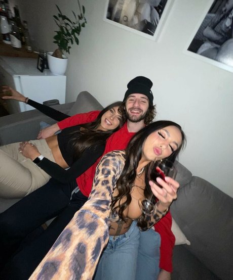 sugarttitts アートポルノスター アーカイブ