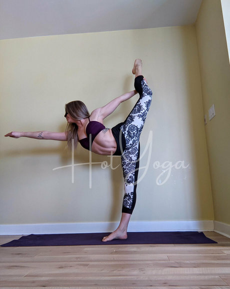 hot yoga 無料モデル アーカイブ