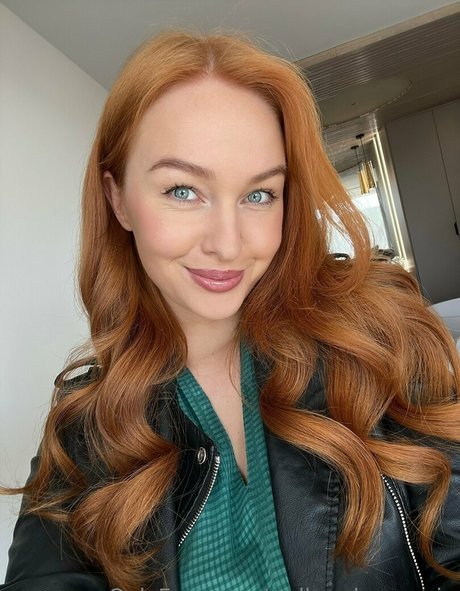 redheadragonvip ホットなスター 写真