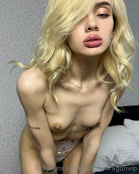 redheadragonvip ポルノスター ヌード 写真