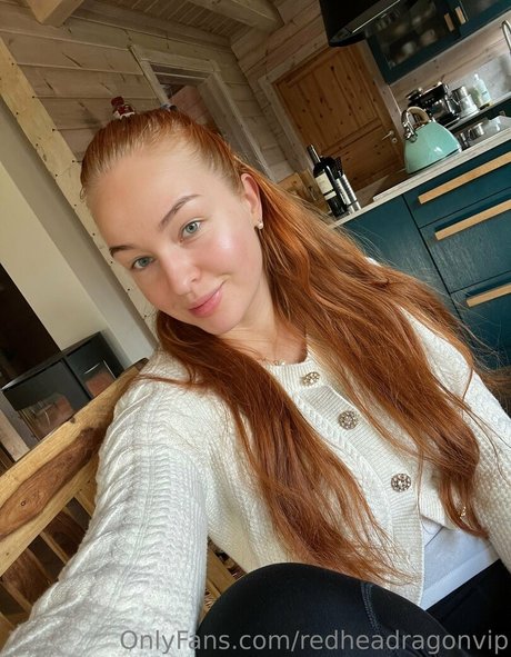 redheadragonvip ヌード女優 写真