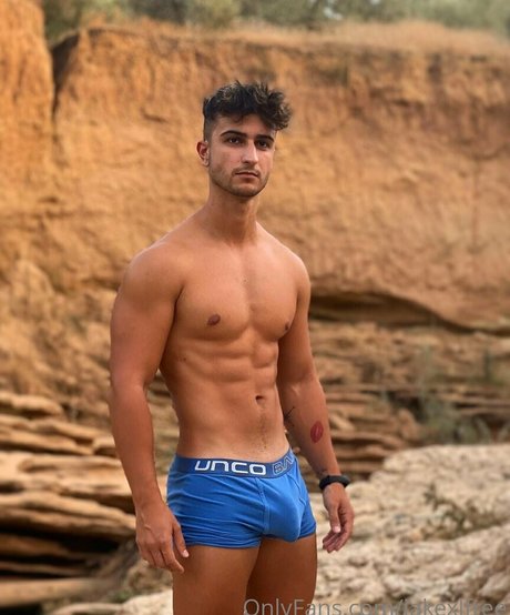 exoticboyfree スター ヌード 写真