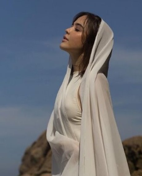 Bella Piero ホットなポルノスター アーカイブ