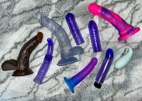 cinnamonsundae1 裸のスター 画像