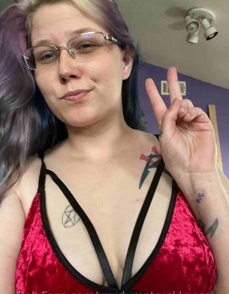 xxxdumptruckkagexxx ヌードのポルノスター 画像