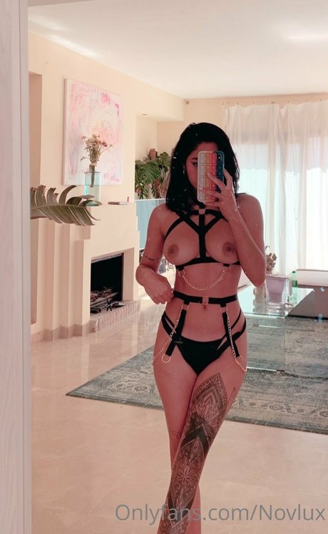 Novlux 素敵な女優 画像