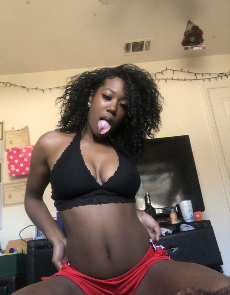 krazyyy4k 無料モデル 写真