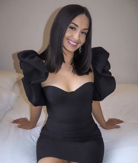 Brittany Carter 完璧な女優 写真