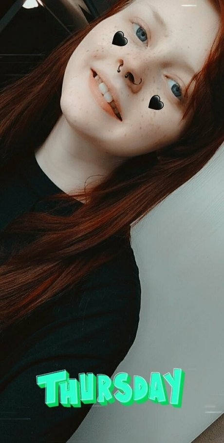 benz babe スター ヌード 写真