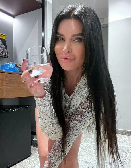 xxx アジアンオンリーファン アートヌード 写真