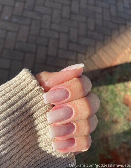 goddesskiffavideos セクシーなポルノスター 画像