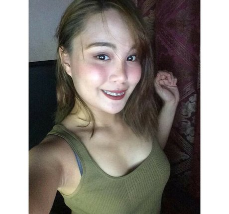 Mika Daime ポルノ女優 画像