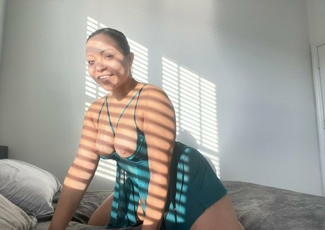 adrianamaya HD女優 画像