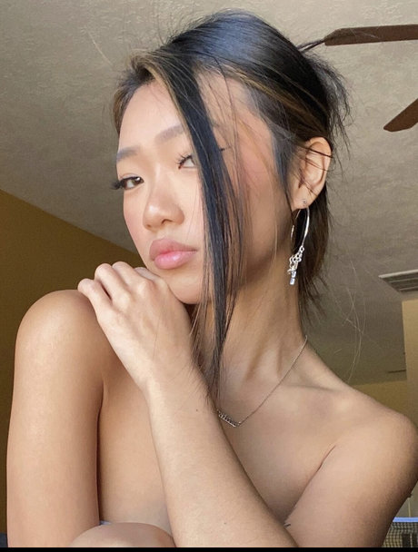 アジアのティーンオンリーファン 素敵 写真