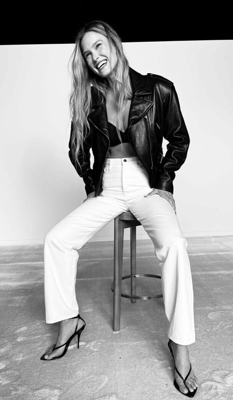 Bar Refaeli ヌードのポルノスター 写真