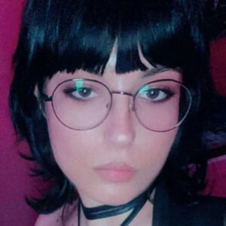 Sudemwah スター xxx ギャラリー