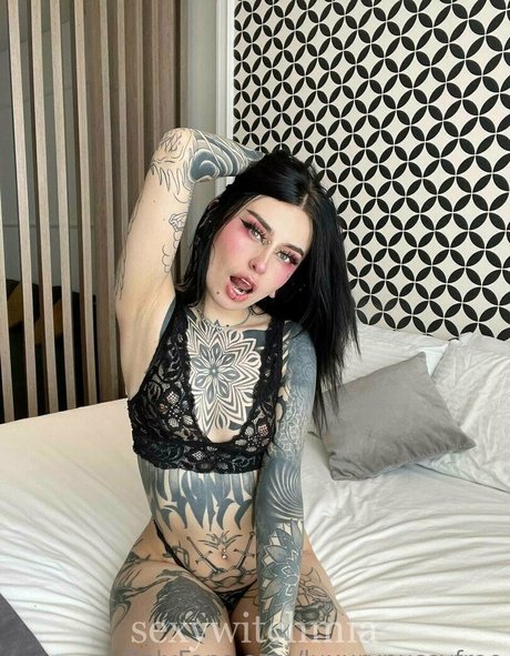 luxurypussyfree セクシーモデル ギャラリー