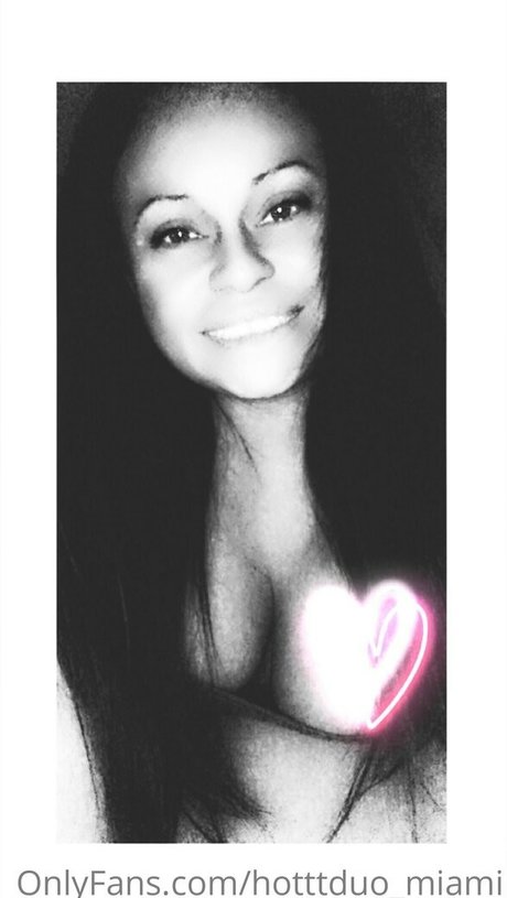 hotttduo1 エロティックなスター アーカイブ