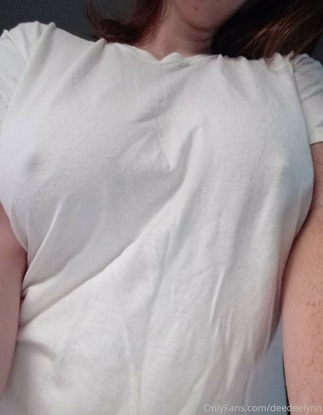 deedeelynn 最高のスター 写真