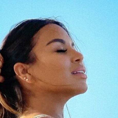 dollycastro スター ヌード 写真