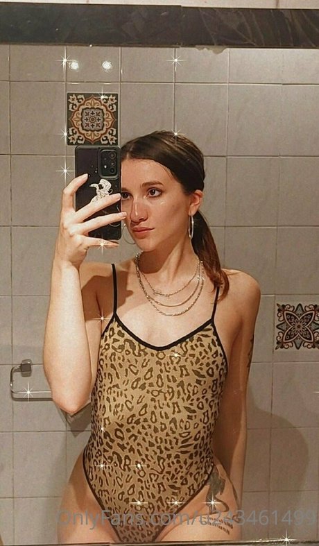 hotlexxxi 美しいスター 画像