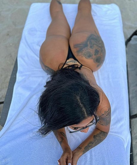 Karen Havary トップポルノスター 画像