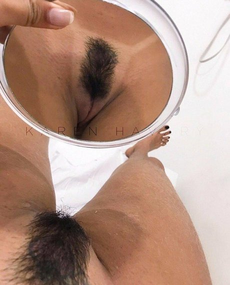 Karen Havary ヌード女優 写真