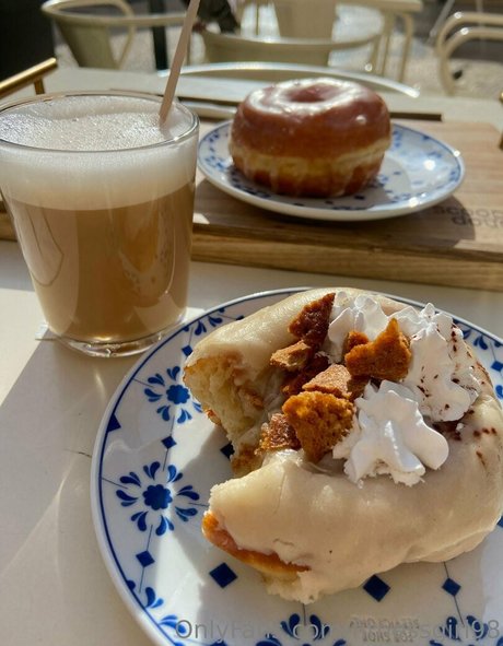 フェムボーイアジアンOnlyFans アートxxx 画像