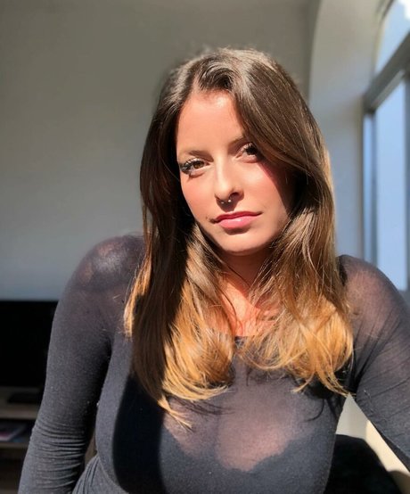 Zhanet Filipova ポルノ女優 写真