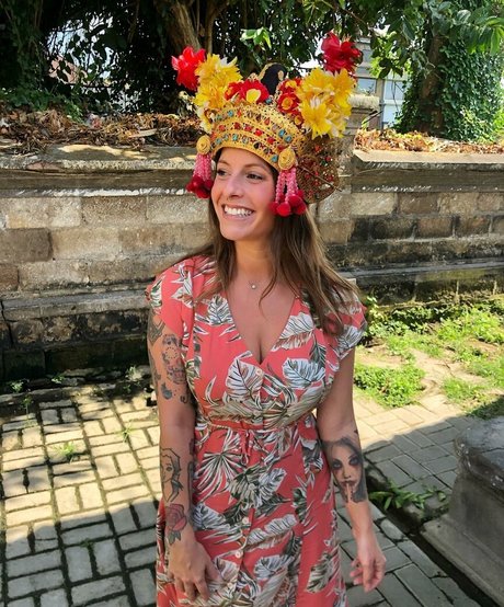 Zhanet Filipova ヌードモデル 画像