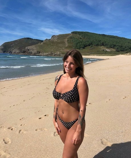 Zhanet Filipova エロティック女優 アーカイブ