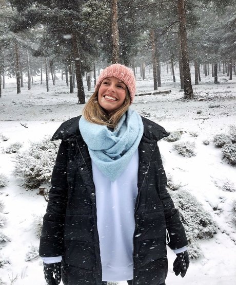 アジア人フィンドムOnlyFans 美しいヌード 写真