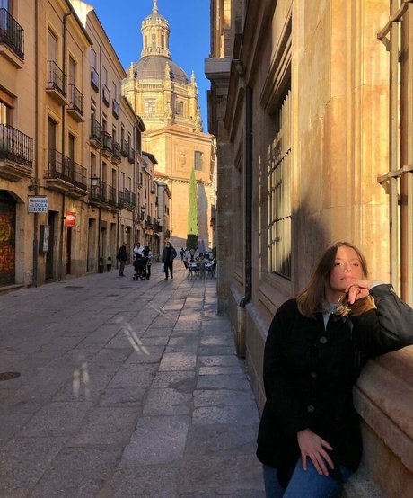 ブロンドオンリーファン セクシーヌード 画像