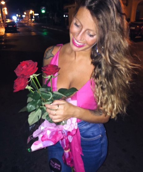 Zhanet Filipova 完璧な女優 写真