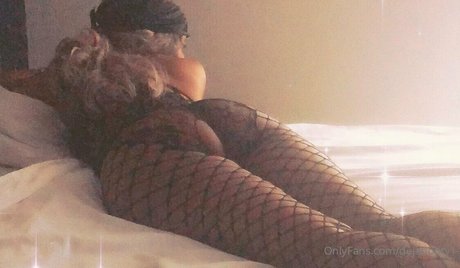 曲線美の黒檀OnlyFans 無料xxx 画像