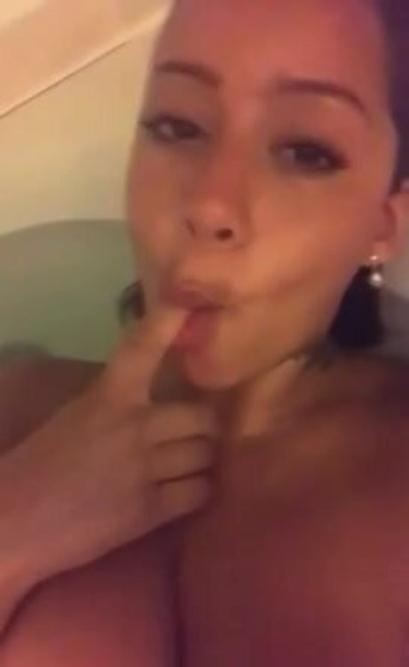 Chromazz ヌードモデル 写真