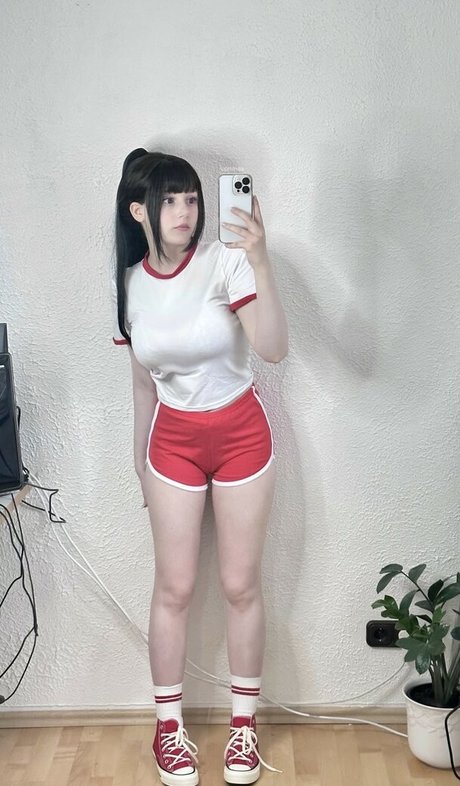 Upminaa ホットスター 写真