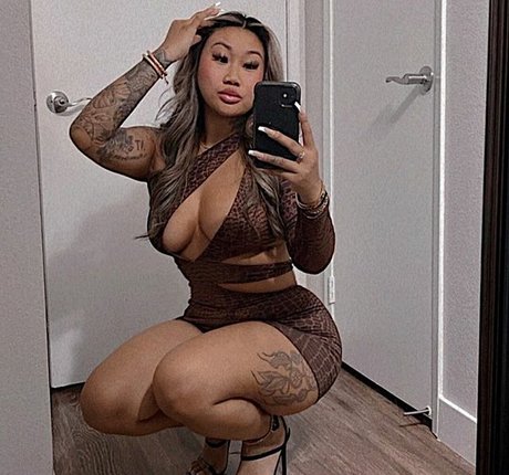 ilikekandyy ヌードのポルノスター 画像