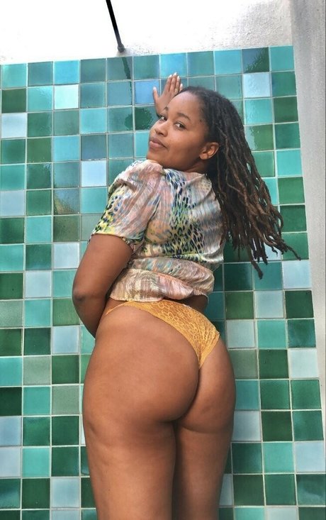 ブロンドヨガOnlyFans ベスト 写真