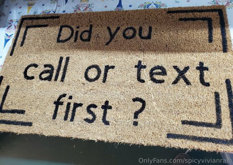 spicyvivianrain 女優 画像