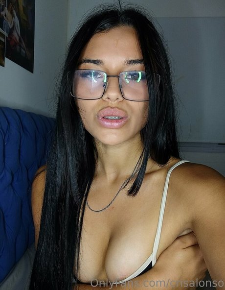 毛深い赤毛のOnlyFans 可愛い 写真