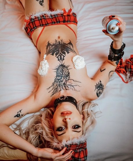 barbieghoulx xxx女優 写真