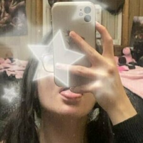 x grimkitty セクシーなポルノスター 写真