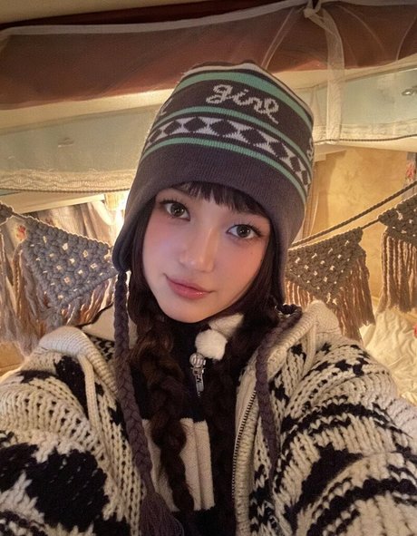 そばかすOnlyFans セクシーヌード 画像