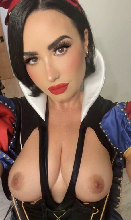 Demi Lovato Ai Porn 無料スター 写真