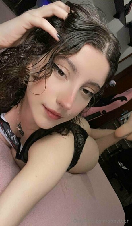 バイセクシャルカップルのOnlyFans 無料ポルノ 写真